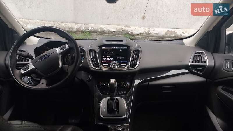 Позашляховик / Кросовер Ford Escape 2012 в Дніпрі