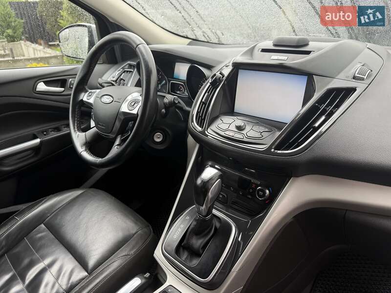 Позашляховик / Кросовер Ford Escape 2013 в Львові