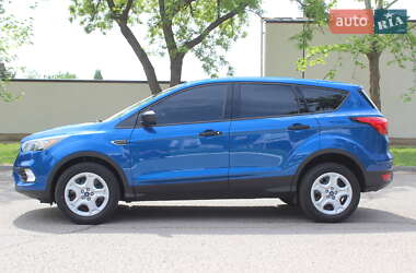 Позашляховик / Кросовер Ford Escape 2019 в 