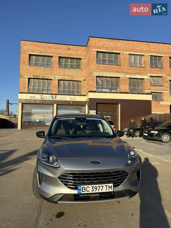 Позашляховик / Кросовер Ford Escape 2022 в Львові