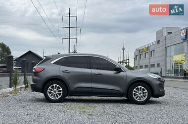 Внедорожник / Кроссовер Ford Escape 2022 в 