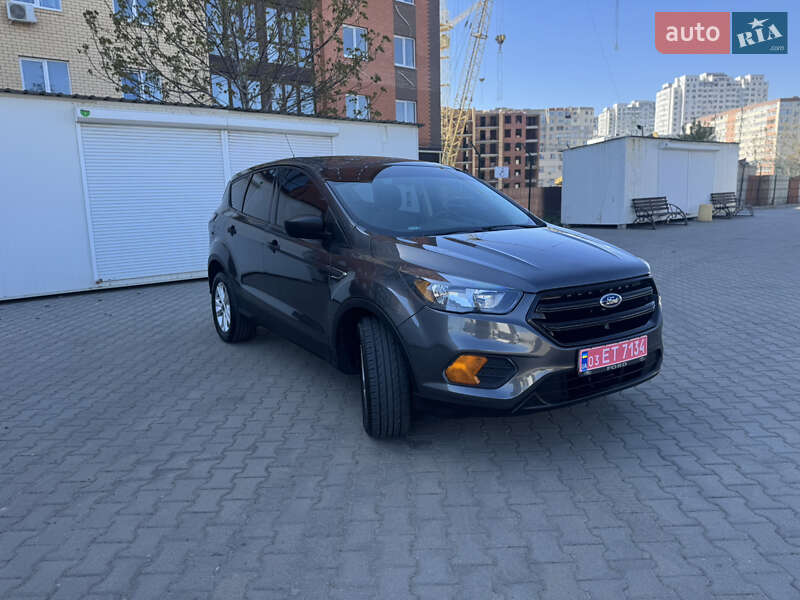 Позашляховик / Кросовер Ford Escape 2018 в Одесі