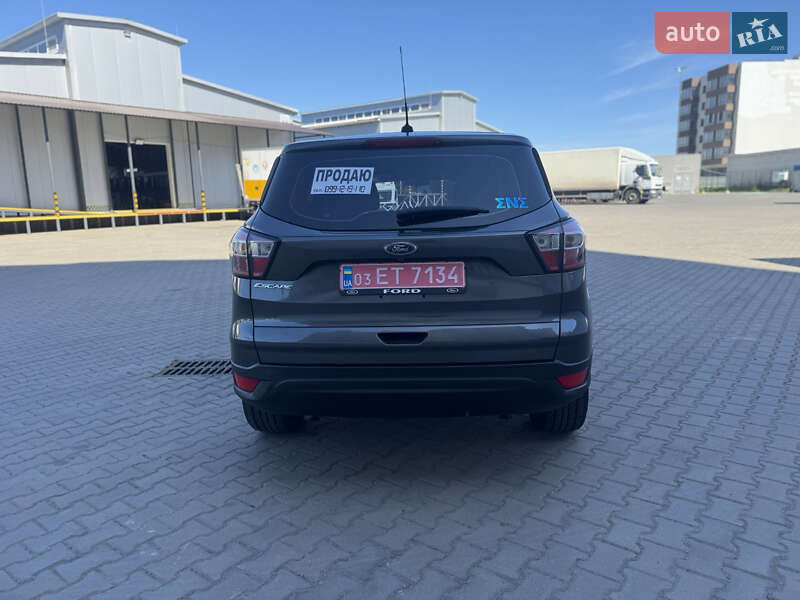 Позашляховик / Кросовер Ford Escape 2018 в Одесі
