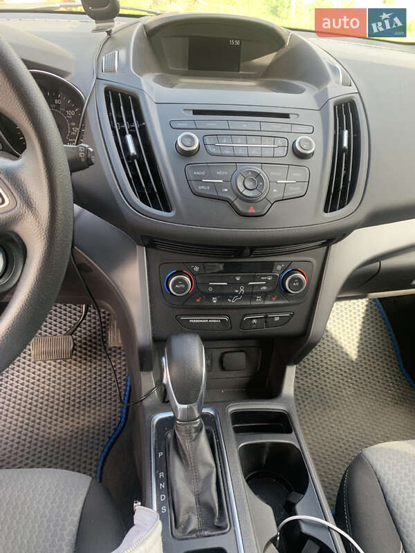 Внедорожник / Кроссовер Ford Escape 2018 в Киеве