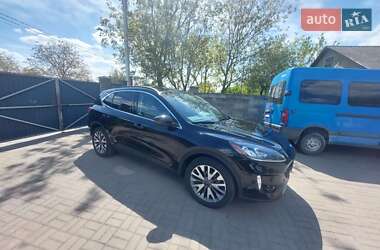 Позашляховик / Кросовер Ford Escape 2019 в 