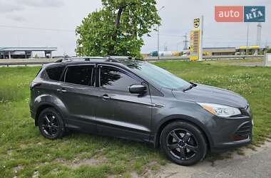 Внедорожник / Кроссовер Ford Escape 2014 в 