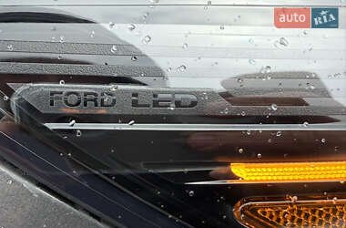 Позашляховик / Кросовер Ford Escape 2023 в 