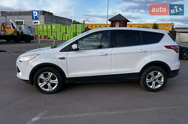 Позашляховик / Кросовер Ford Escape 2012 в 
