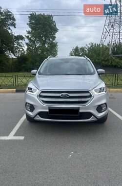 Внедорожник / Кроссовер Ford Escape 2017 в Киеве
