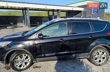 Внедорожник / Кроссовер Ford Escape 2015 в 