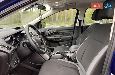 Внедорожник / Кроссовер Ford Escape 2014 в 