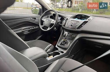 Внедорожник / Кроссовер Ford Escape 2014 в 