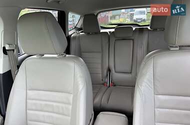 Внедорожник / Кроссовер Ford Escape 2015 в 