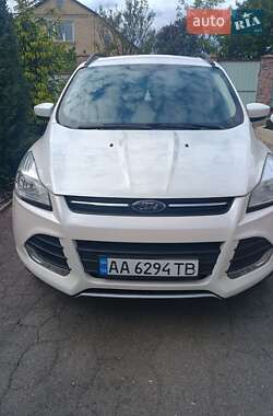 Внедорожник / Кроссовер Ford Escape 2016 в Киеве