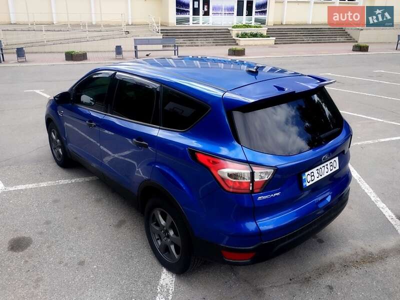Внедорожник / Кроссовер Ford Escape 2019 в Черкассах