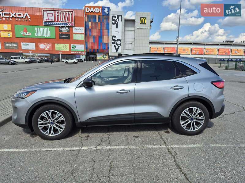 Внедорожник / Кроссовер Ford Escape 2022 в Харькове