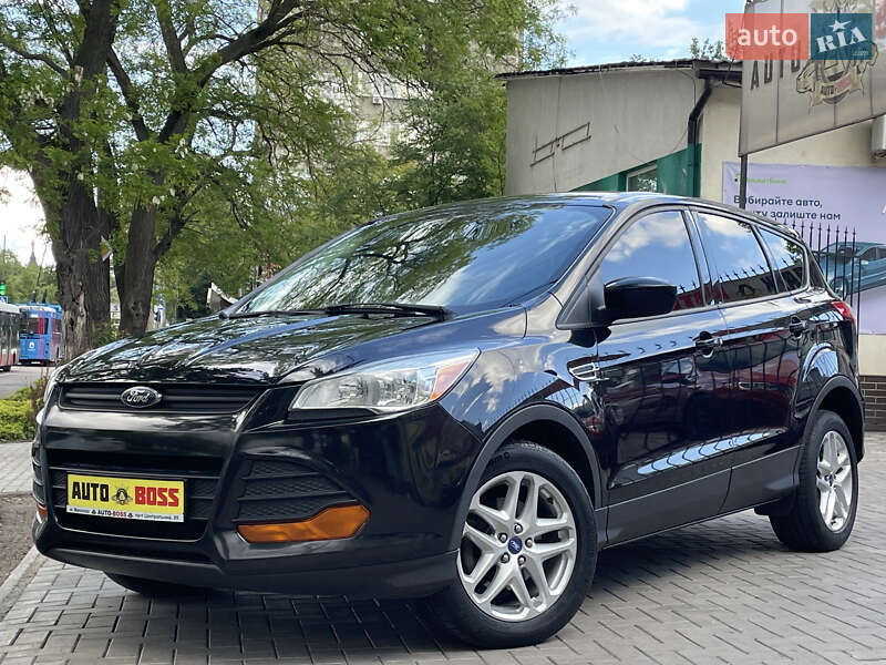 Внедорожник / Кроссовер Ford Escape 2015 в 