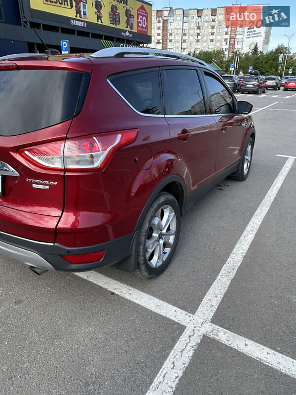 Внедорожник / Кроссовер Ford Escape 2015 в Ивано-Франковске