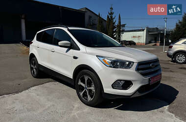 Внедорожник / Кроссовер Ford Escape 2018 в Чернигове