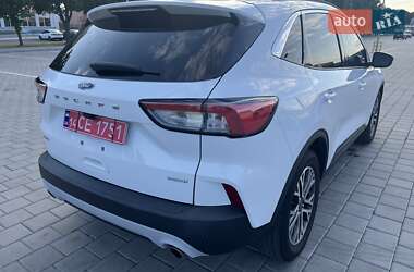 Позашляховик / Кросовер Ford Escape 2020 в 