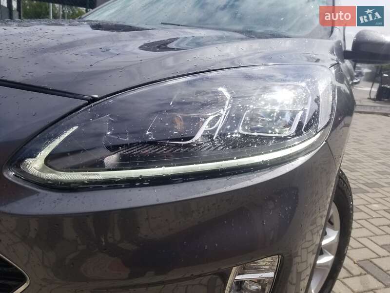 Внедорожник / Кроссовер Ford Escape 2021 в Ровно