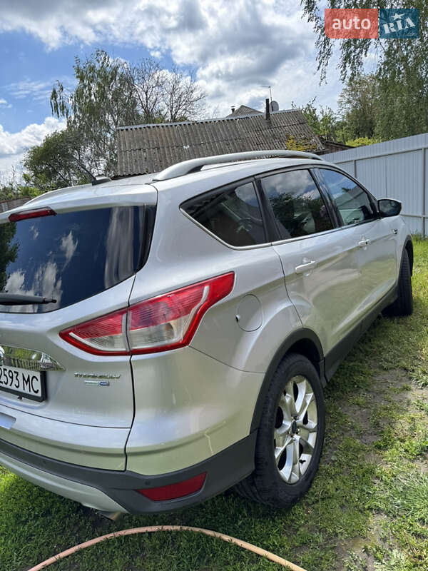 Внедорожник / Кроссовер Ford Escape 2015 в Киеве