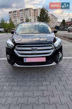 Позашляховик / Кросовер Ford Escape 2018 в Києві