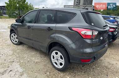 Внедорожник / Кроссовер Ford Escape 2017 в 