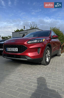 Позашляховик / Кросовер Ford Escape 2020 в Тернополі