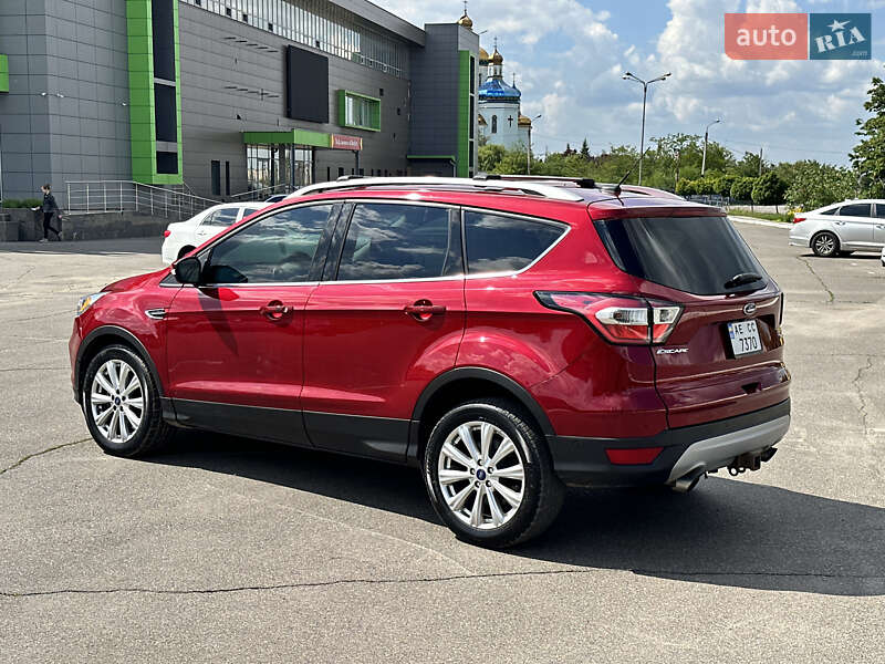 Позашляховик / Кросовер Ford Escape 2017 в Кривому Розі