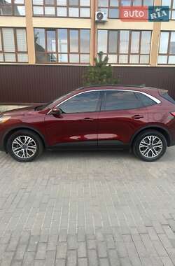 Позашляховик / Кросовер Ford Escape 2021 в Львові
