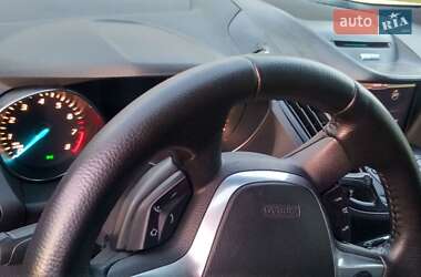 Внедорожник / Кроссовер Ford Escape 2013 в 