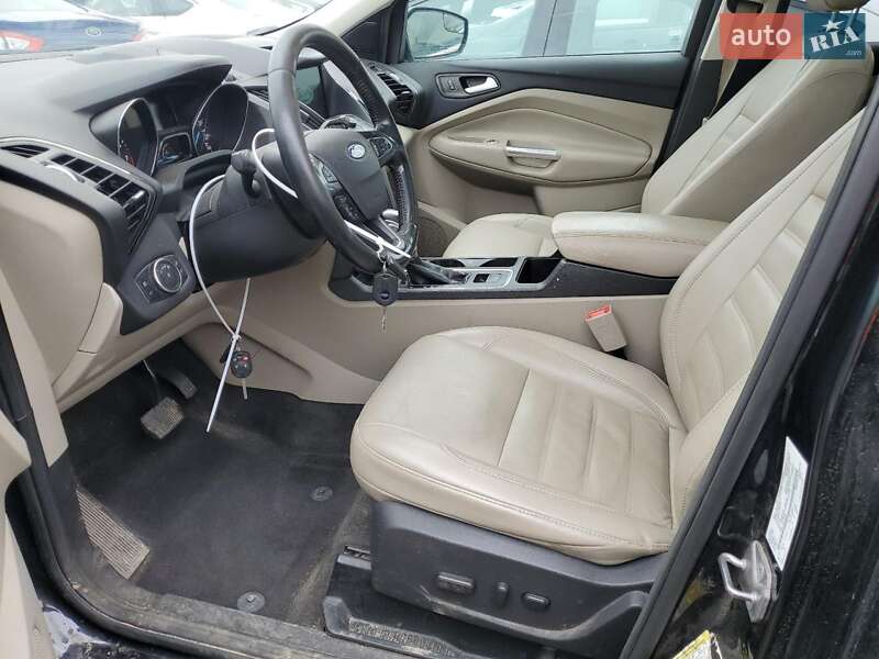 Позашляховик / Кросовер Ford Escape 2018 в Львові
