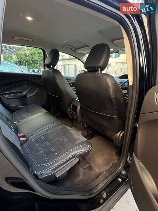 Позашляховик / Кросовер Ford Escape 2018 в Львові