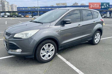 Внедорожник / Кроссовер Ford Escape 2014 в Чернигове