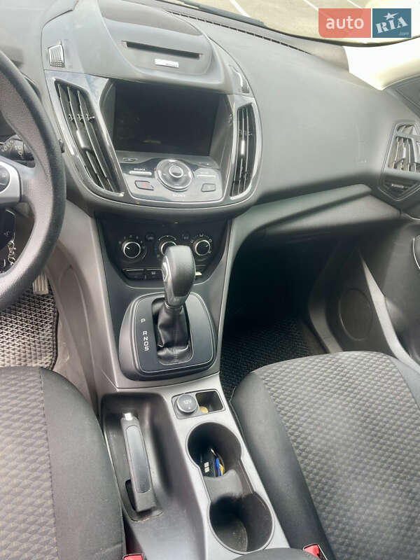 Внедорожник / Кроссовер Ford Escape 2014 в Чернигове
