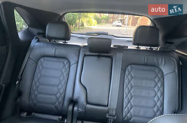 Внедорожник / Кроссовер Ford Escape 2023 в 