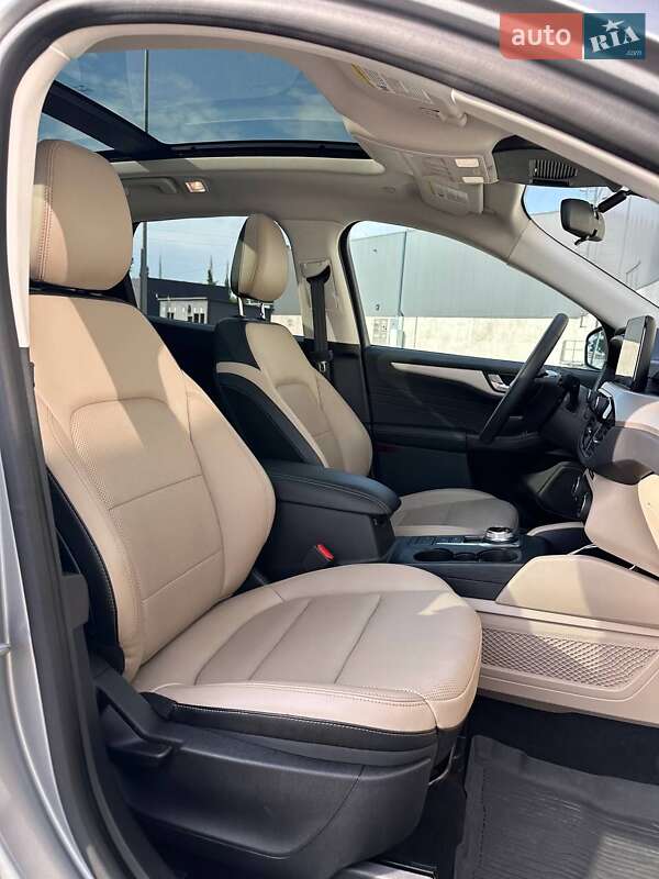 Позашляховик / Кросовер Ford Escape 2022 в Києві