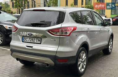 Внедорожник / Кроссовер Ford Escape 2013 в 