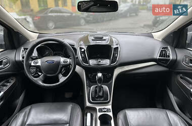 Внедорожник / Кроссовер Ford Escape 2013 в 