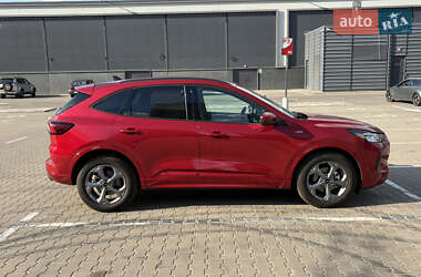 Позашляховик / Кросовер Ford Escape 2024 в 