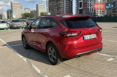 Позашляховик / Кросовер Ford Escape 2024 в 