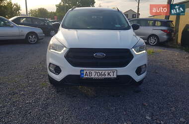 Внедорожник / Кроссовер Ford Escape 2019 в Виннице