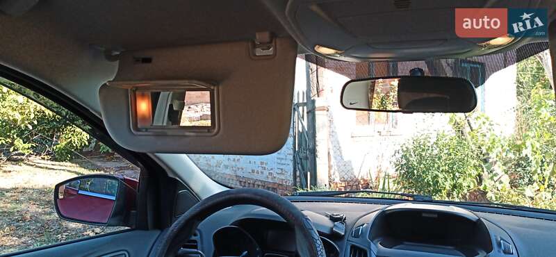 Внедорожник / Кроссовер Ford Escape 2015 в Полтаве