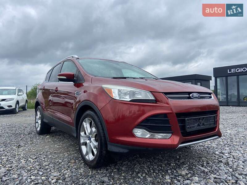 Позашляховик / Кросовер Ford Escape 2014 в 
