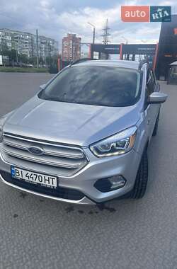 Позашляховик / Кросовер Ford Escape 2019 в Полтаві