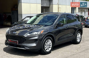 Внедорожник / Кроссовер Ford Escape 2020 в Одессе