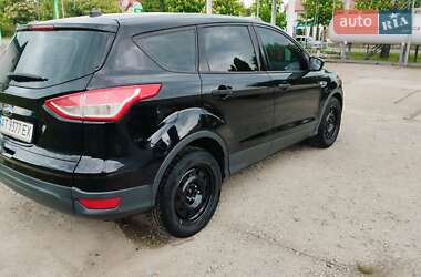 Внедорожник / Кроссовер Ford Escape 2015 в 
