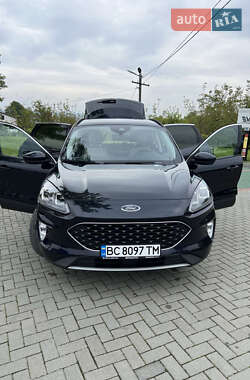 Внедорожник / Кроссовер Ford Escape 2021 в 