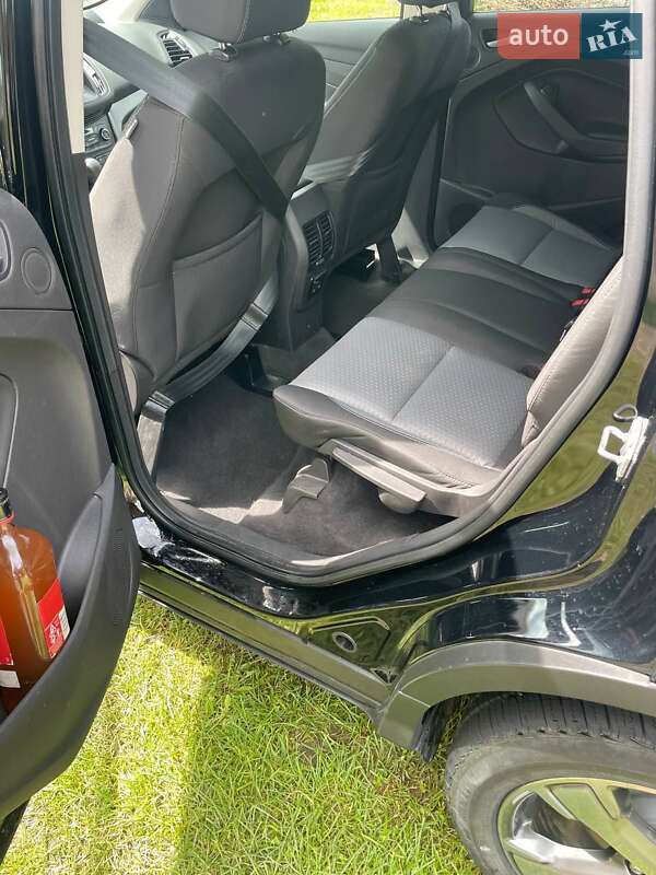 Внедорожник / Кроссовер Ford Escape 2017 в Коломые